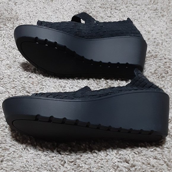 Women's Steve Madden Black Wedge Basket Weave Style Open Toe Shoes Size 8 - Picture 5 of 7